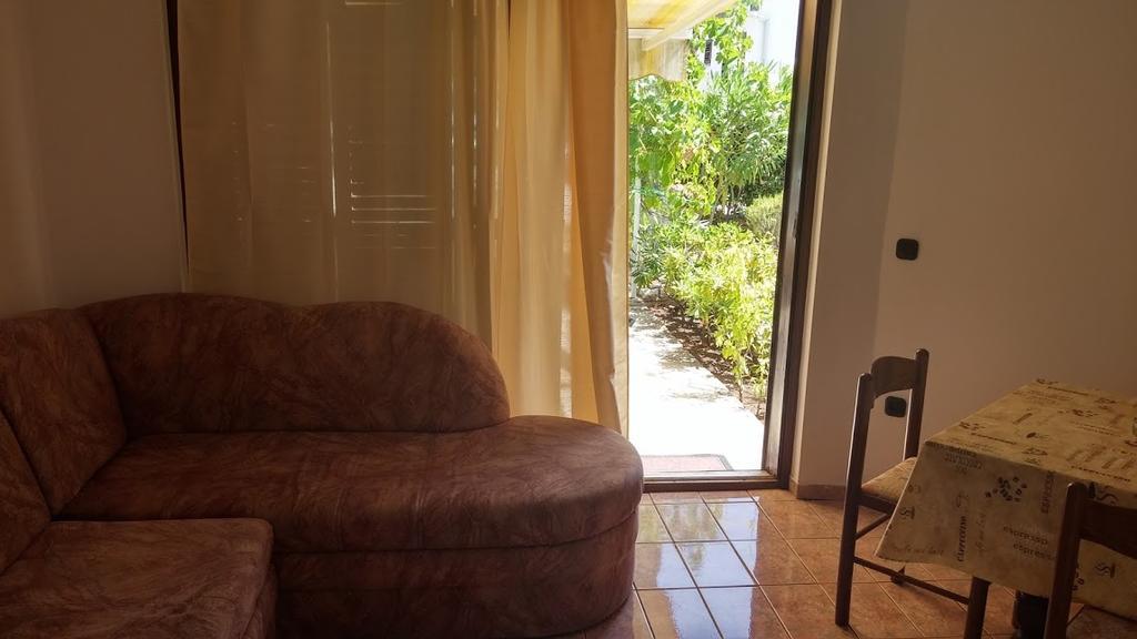 Apartman Duje Petrcane Esterno foto