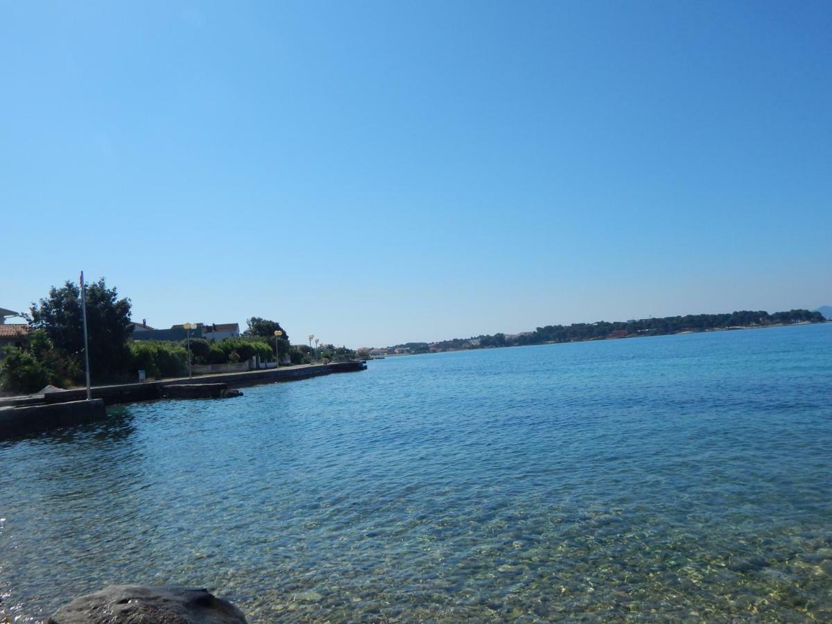 Apartman Duje Petrcane Esterno foto
