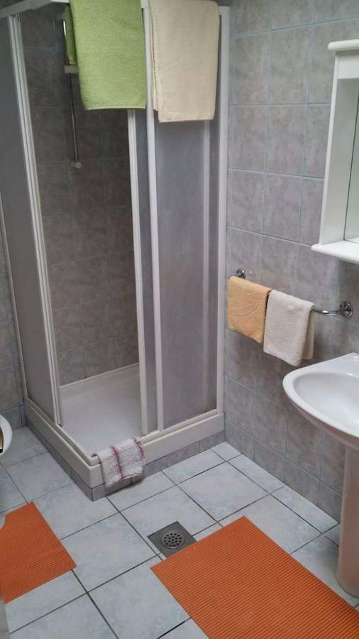Apartman Duje Petrcane Esterno foto